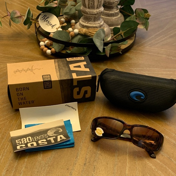 Costa Tortoise Sunglasses - Picture 4 of 5